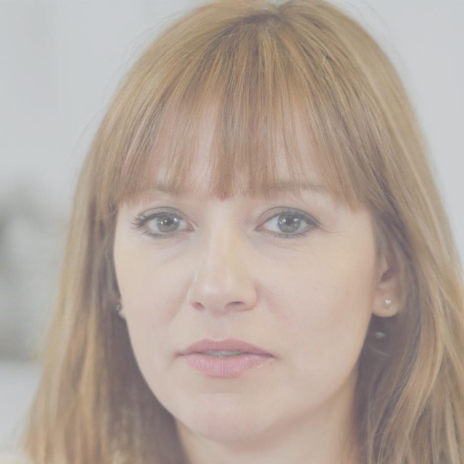 Laura Santos, Directora de Estrategia